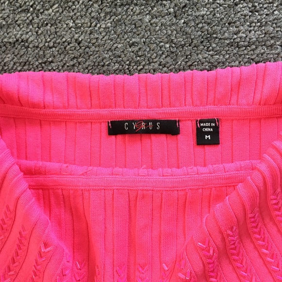 Beaded Top - Picture 4 of 7